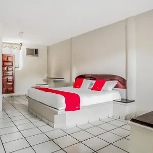 Oyo Jaguar 2* Cancun