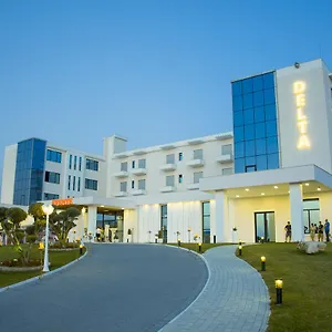 Hotel Delta, Jube